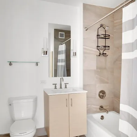 Fidi 1br W Wd Dm Elevator Roof Nr Subway Nyc-912 *