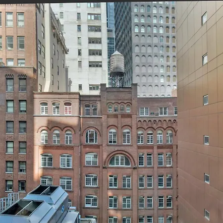 Fidi 1br W Wd Dm Elevator Roof Nr Subway Nyc-912 *
