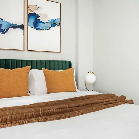 Apartment 73-608 New 1br 1bth Uws Doorman Gym New York