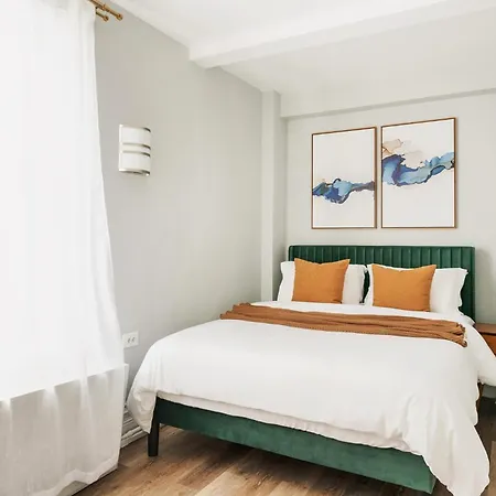 73-608 New 1br 1bth Uws Doorman Gym Apartment