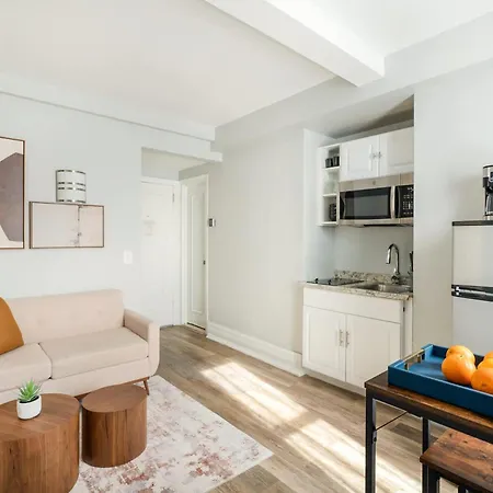 73-608 New 1br 1bth Uws Doorman Gym