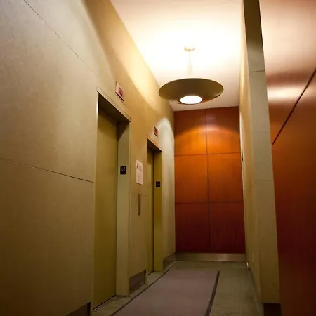 Apartment Stunning Nyc Views! Free Gym! Doorman! Terrace! *