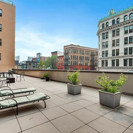 Stunning Nyc Views! Free Gym! Doorman! Terrace!