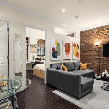 Elegant & Modern Apartment *