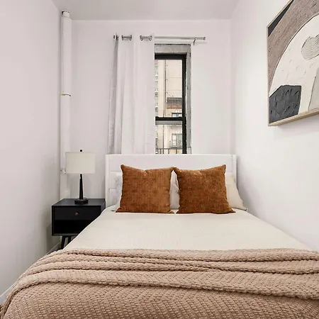Cozy & Charming 3-bedroom Manhattan Getaway