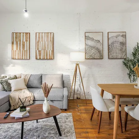 Apartment Timeless Charm Rustic 2br Hideaway In Nyc New York