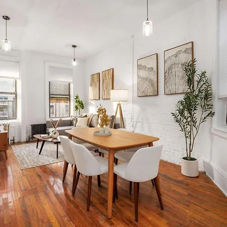 Timeless Charm Rustic 2br Hideaway In Nyc Apartment
