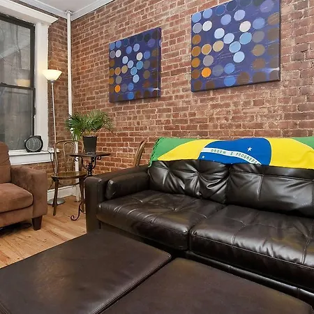 Superior Harlem Apartment New York