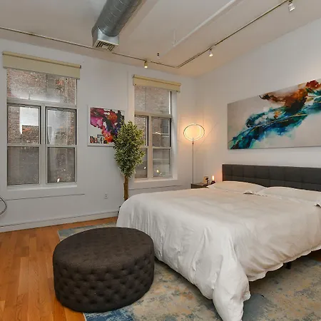 Cozy Studio In West Village Apartment *