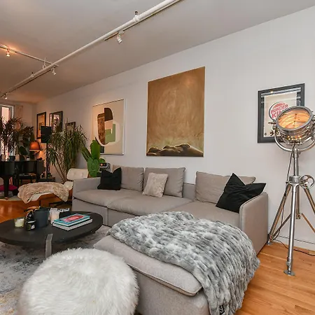 Cozy Studio In West Village *