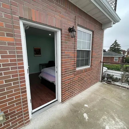 Luxury Private In Queens -30 Min To Manhattan Homestay New York