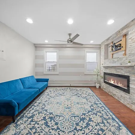 One Bedroom Near Jfk Airport! * New York
