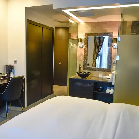 The One Boutique Hotel 3*