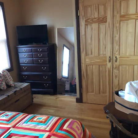 Private Unit With Own Entrance To Share * New York