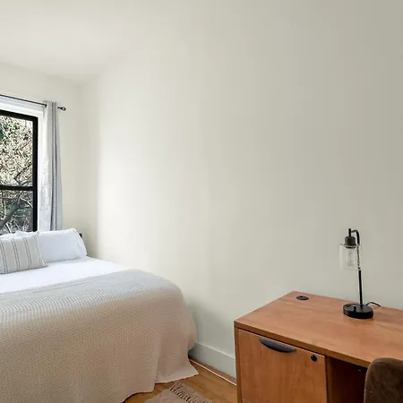 Location In Nyc! 1bd Steps From Park *