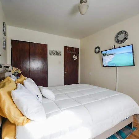 Chekells Cozy Close To Everything Free Wifi Apartment