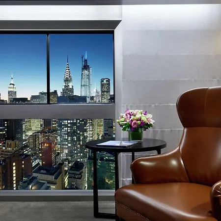 Millennium Hilton One Un Plaza Hotel 4*