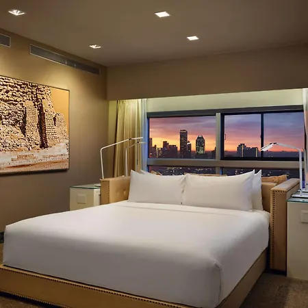 Hotel Millennium Hilton One Un Plaza