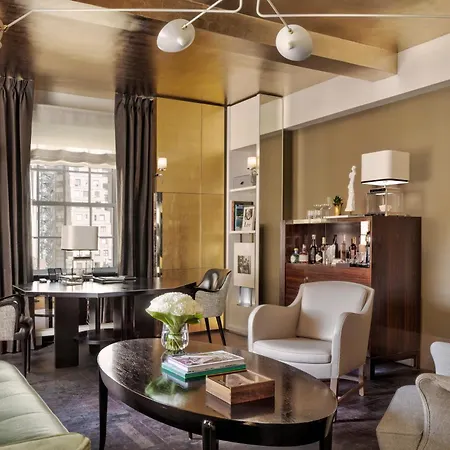 Hotel The Carlyle, A Rosewood New York