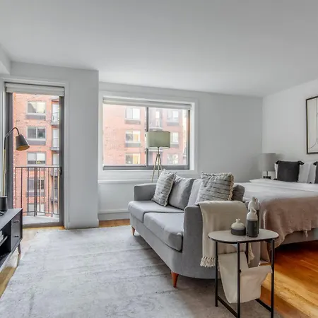 Chelsea W Elevator Wd Nr Union Square Nyc-1319 Apartment