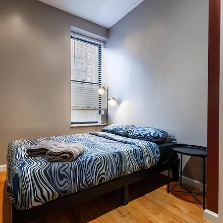 Enjoy The Easy Access Of Uws Apartment