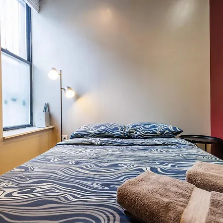 Enjoy The Easy Access Of Uws Apartment New York