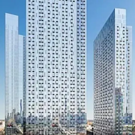 Luxury 2 Bedrooms 2 Bathrooms Corner Breathtaking Views Modern Retreat New York