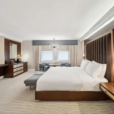 Hotel Lexington Plaza 4*