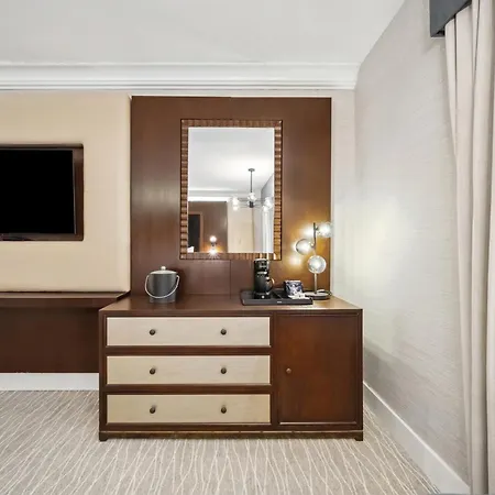 Lexington Plaza Hotel New York