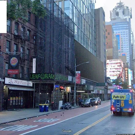 Time Square 42nd Street Private Homestay *