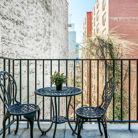 809-4b Balcony W D Prime Location Apartment *