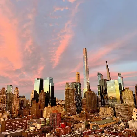 Midtown High Floor Fantastic Panoramic View Corner 2 Bedroom * New York