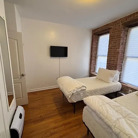 Guest house Private Bedroom And Private Bath