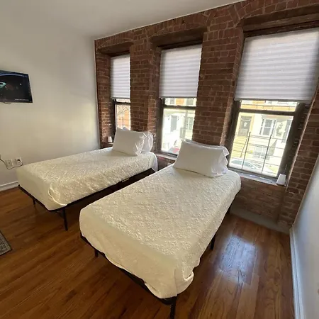 Private Bedroom And Private Bath Guest house 3*