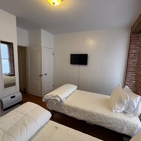 Guest house Private Bedroom And Private Bath New York
