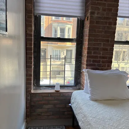Private Bedroom And Private Bath Guest house 3*