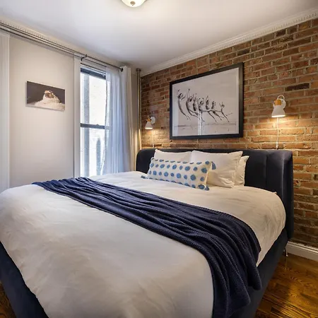 Three Bedroom In Lower Manhattan! * New York