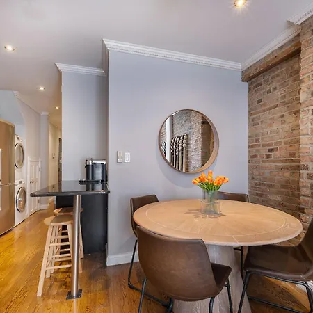 Three Bedroom In Lower Manhattan! * New York