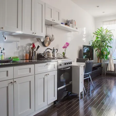 Apartment East Village Sanctuary New York
