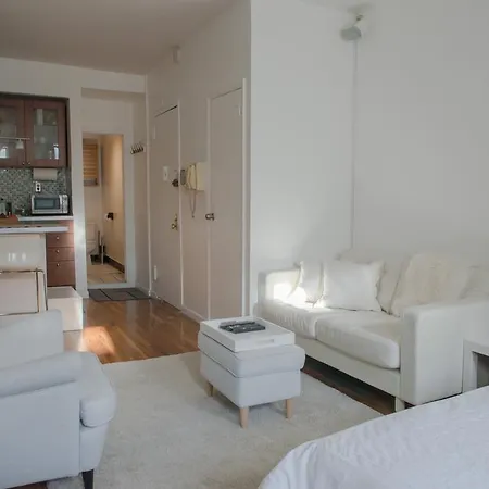 Apartment Sunny Chelsea Getaway *