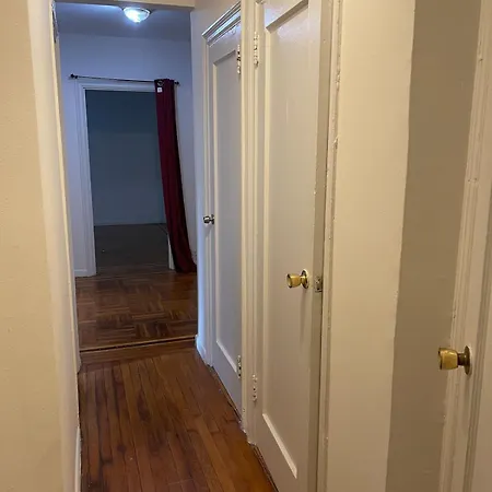 Apartment 2-bedroom In The Bronx And Pet Friendly *