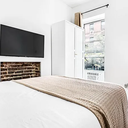 Stylish & Comfy 4bdr & 1bth In Midtown Manhattan *