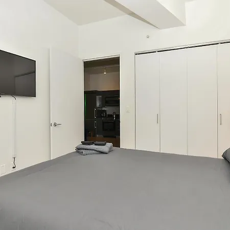Apartment The Wolf Of Street *