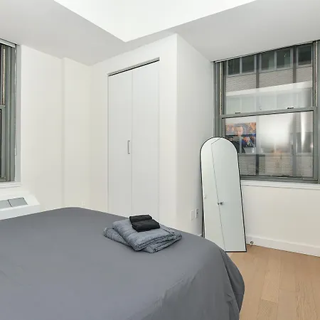 The Wolf Of Street Apartment *