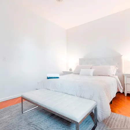 Apartment Prime Location Upper Manhattan Furnished *