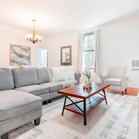 Apartment Prime Location Upper Manhattan Furnished