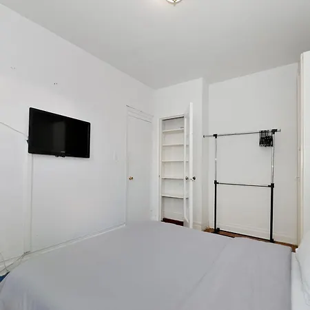 Apartment Midtown West Furnished 3 Bedroom New York