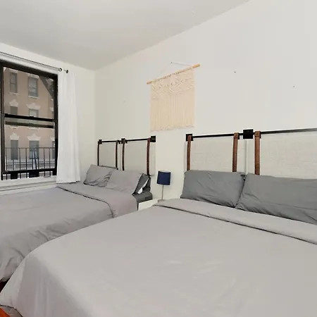 Midtown West Furnished 3 Bedroom * New York