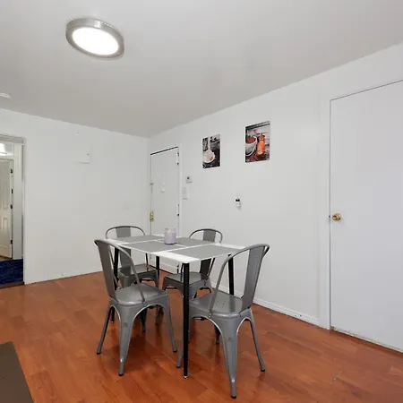 Cozy 2br In The Heart Of Chelsea Apartment *