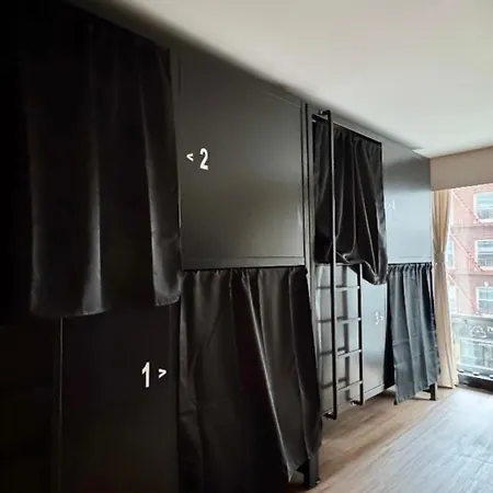 Napx Pods At Lic Manhattan View Hostel New York